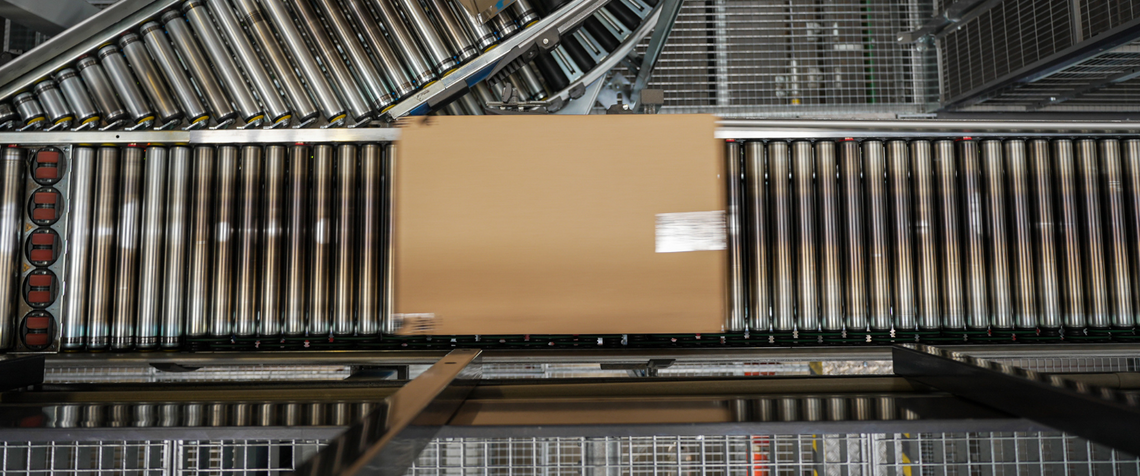 [Translate to North America:] warehouse operations