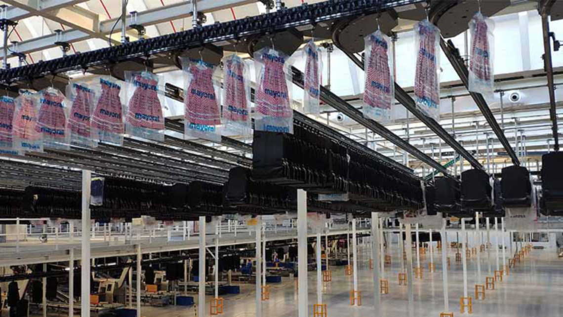 Pocket sorter at the distribution center of Mayoral in Spain