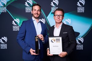 V.l.n.r.: Gernot Wöckinger (Program Manager SmartPocket) und Gerhard Bammer (Director R&D Smart Mechatronics) © Grand Visions