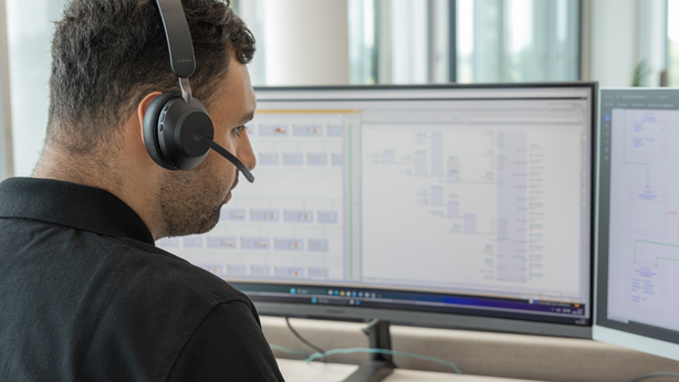 hybrid warehouse management system