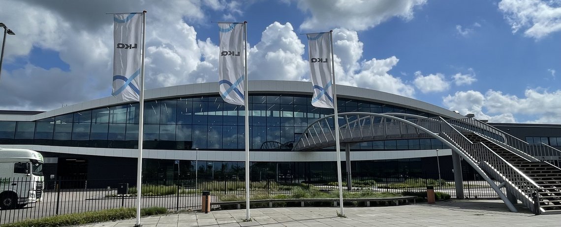 Front view of the LKQ distribution center in Berkel and Rodenrijs with the iconic bridge showing at the front